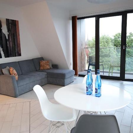 Biker - Victoria Residence By Oneapartments Sopot Bagian luar foto